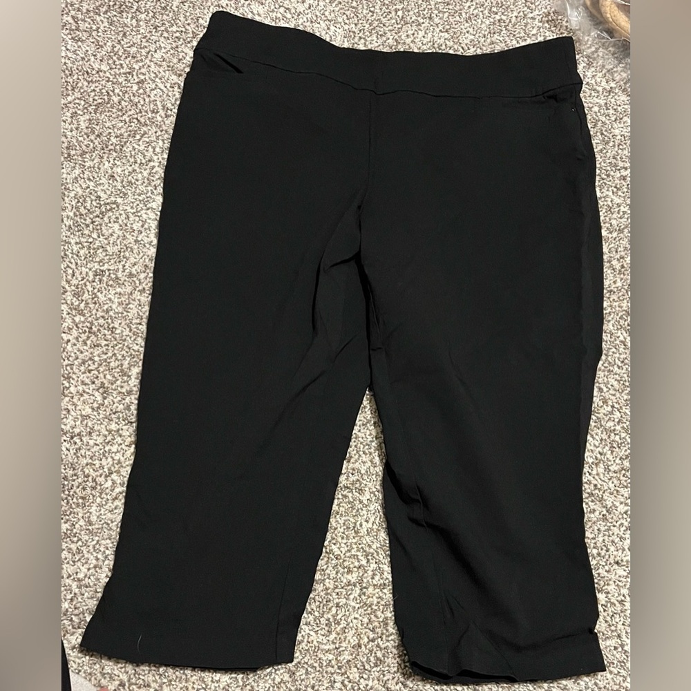 Stretchy Black Dress Capri